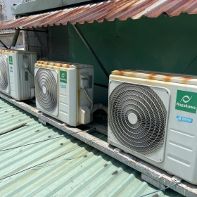 Máy Lạnh Thanh Lý BZ35