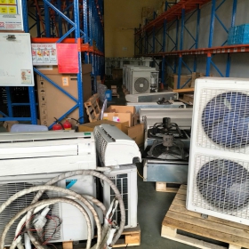 Máy Lạnh Thanh Lý BZ07